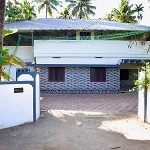  Villa Ambili Riverfront With Party Hall
